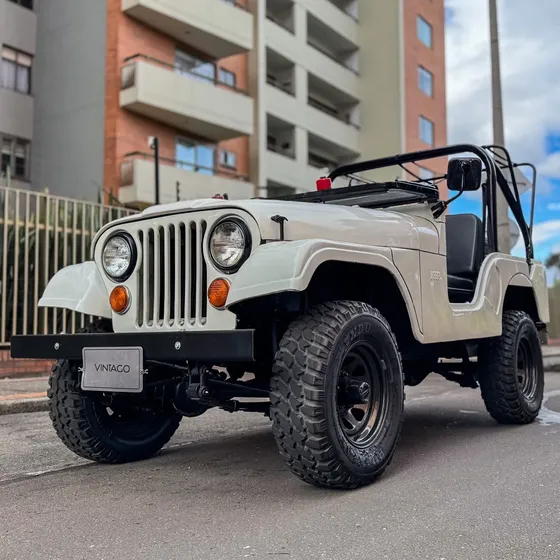 Jeep Willys 2000 Cj5