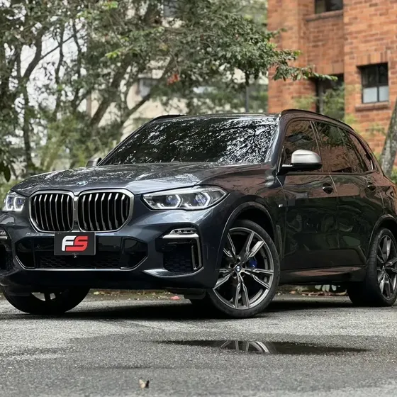 BMW X5 2021 4.4 M