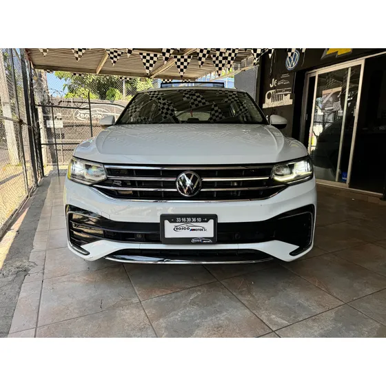 Volkswagen Tiguan Rline 4 Motion 2.0 Turbo