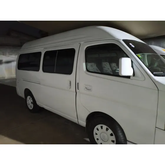 Nissan Urvan 2.5
