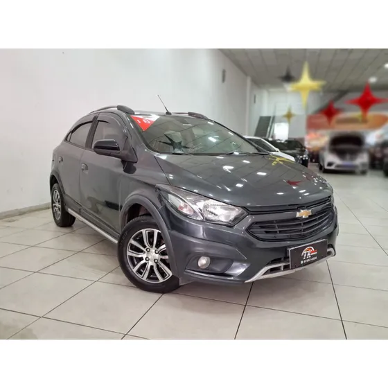 Chevrolet Onix 1.4 Mpfi Activ 8v Flex 4p Automático