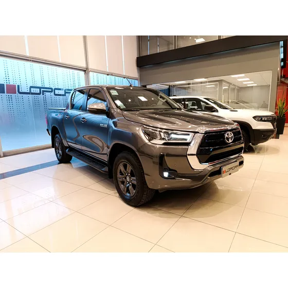 Toyota Hilux Pick-up 2.8 Cd Srv 204cv 4x2 At
