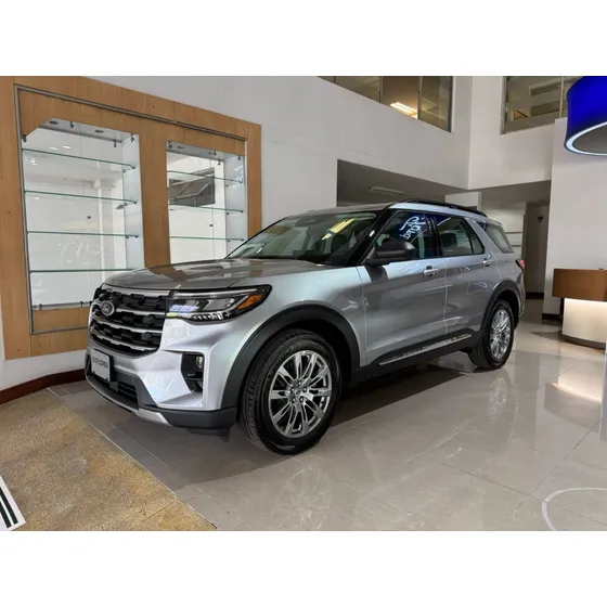 Ford Explorer Active