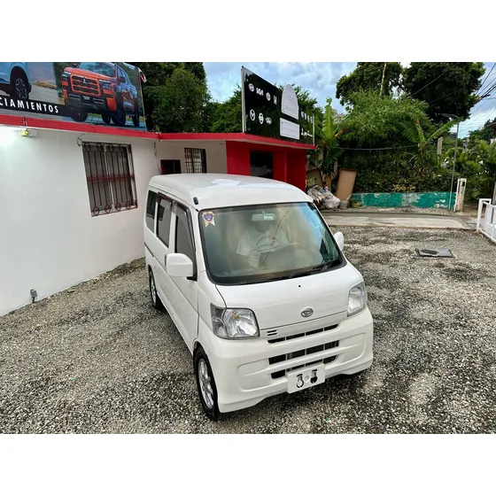 Daihatsu Mira Japones
