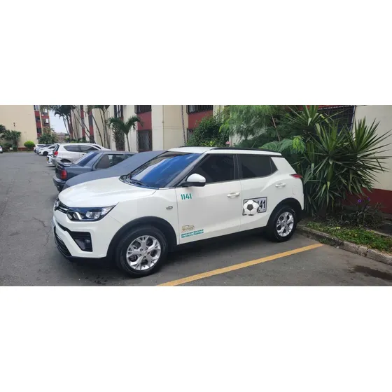 Ssangyong Tivoli 1.6 Active 4x2