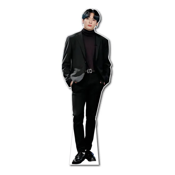 Figura Jungkook Base Solida Tamaño Real 1.80 Cm Coroplast