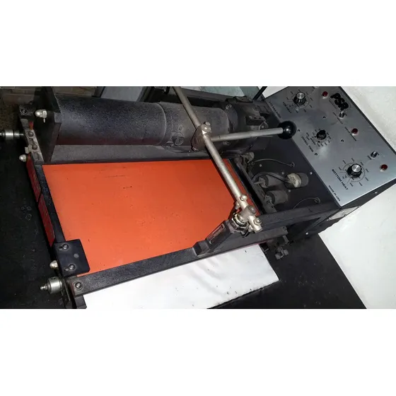 Fusionadora De Telas Maquina Para Fusionar Textiles Caracas