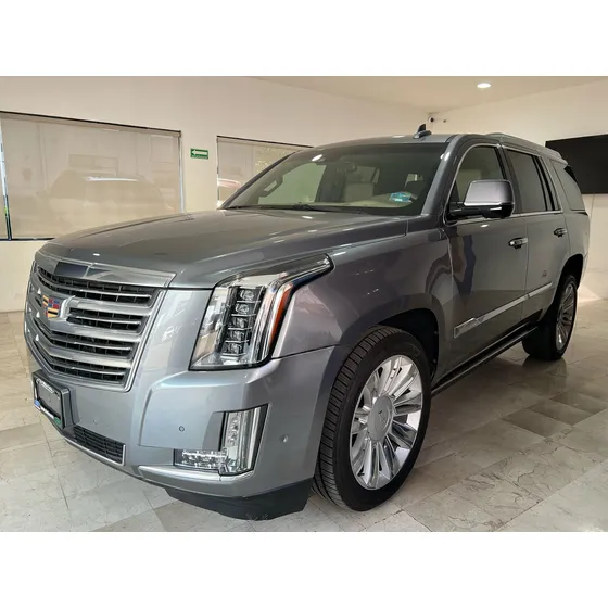 Cadillac Escalade 6.2 Plinum 4x4 At