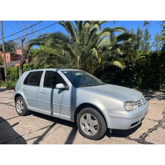 Volkswagen Golf 2.0 Highline
