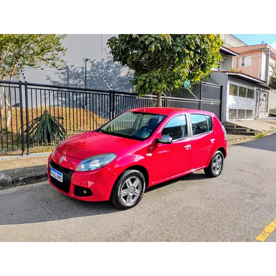 Renault Sandero 1.0 16v Expression Hi-flex 5p