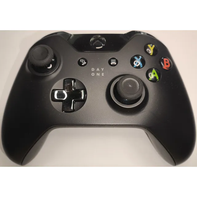 Control Xbox One Day One Edition 1537