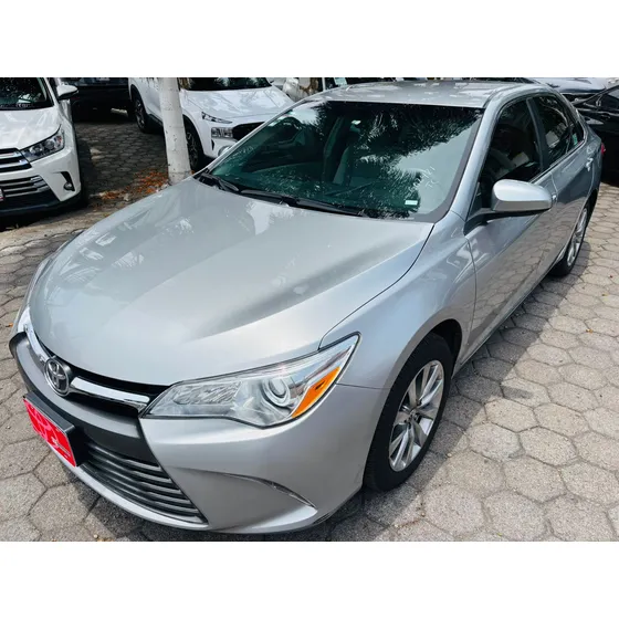 Toyota Camry 2.5 Le At