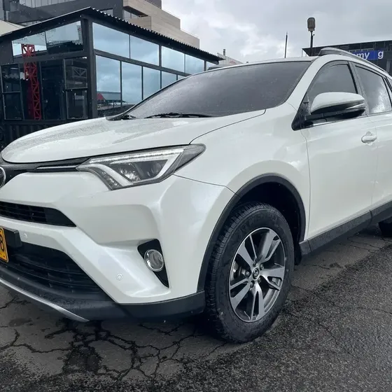Toyota Rav4 2017 2.0 Street