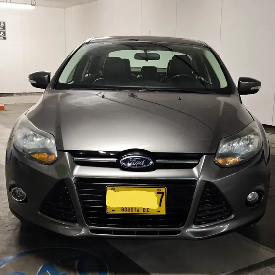 Ford Focus 2014 2.0 Titanium