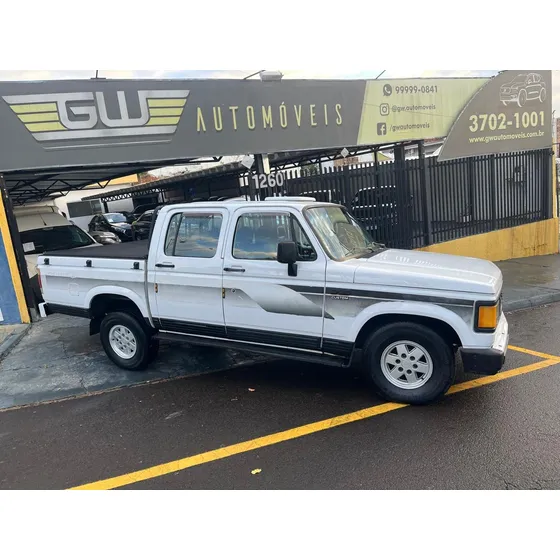 Chevrolet D-20 4.0 Td Cd Lx S4t