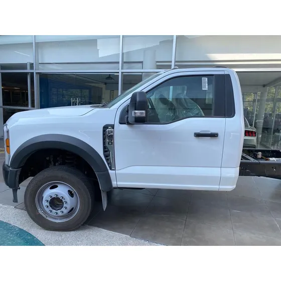 Ford F-550 6.7l Ktp Diesel At
