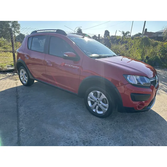 Renault Sandero Stepway 1.6 Privilege 105cv