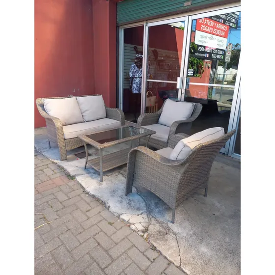 Juego De Terraza En Ratan Artificial, Importado Como Nuevo  