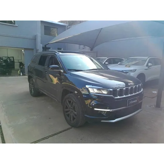 Jeep Commander 2.0 Hurricane 4 Turbo Gasolina Overland At9