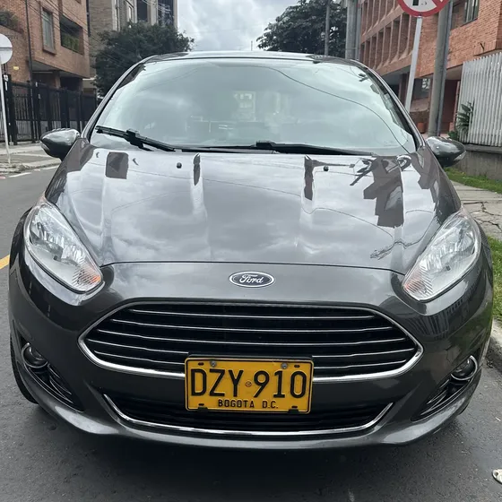 Ford Fiesta 2017 1.6 Hatchback Titanium