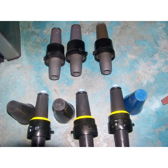 Bushing Insert 28kv - 200amp Elastimold