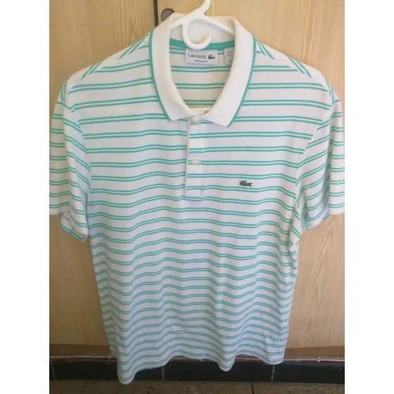 Franela Chemise Lacoste. Talla S. Usada. 