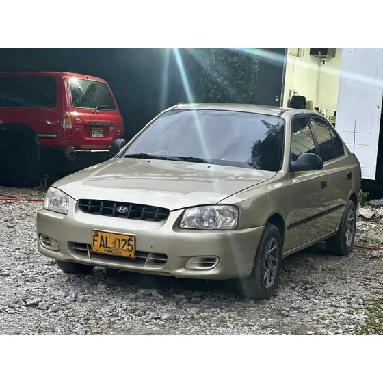 Hyundai Accent 1.5 Gl 5 P