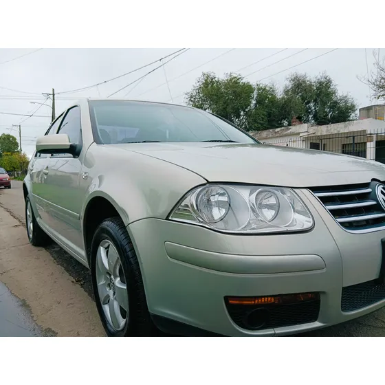 Volkswagen Bora 2.0 Trendline 115cv