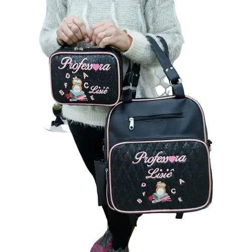 Kit Bolsa/mochila E Estojo Box Professora Personalizado Pret Acambamento Dos Ferragens Níquel Cor Preto/shine Rosa Correia De Ombro Preto Desenho Do Tecido Liso