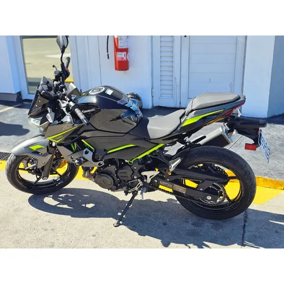 Titular Primera Mano - 7500 Km- Cuadro Verde Lima