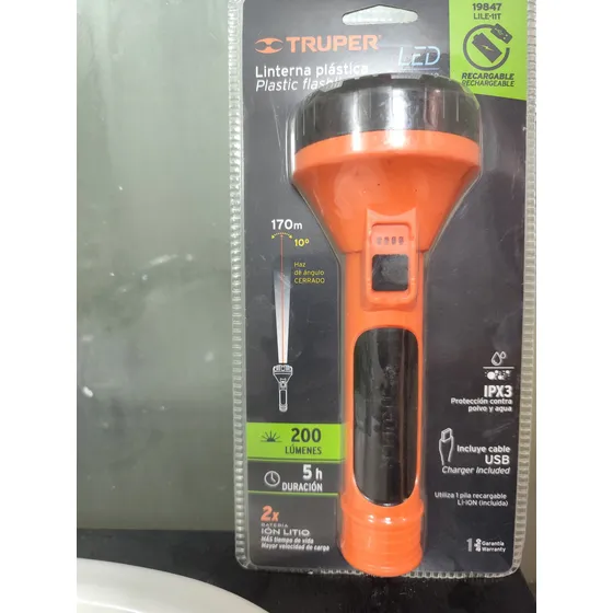 Linterna Recargable Led Alta Potencia 200lms 19847 Truper