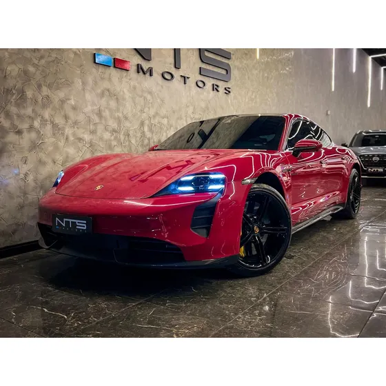 Porsche Taycan Turbo S (elétrico)