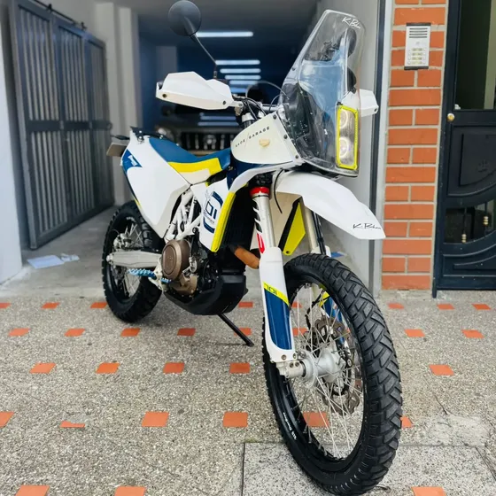 Husqvarna  701 Enduro