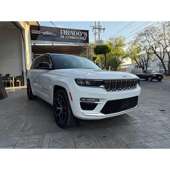 Jeep Grand Cherokee 5.7 V8 L Summit Reserve 4x4 At