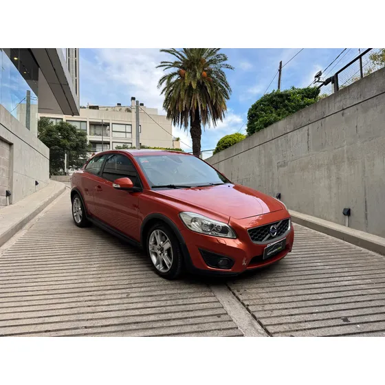 Volvo C30 2.4 T5 220hp At Pack Premium