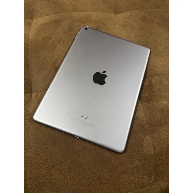 Apple Ipad 6ta Generación. 9.7 32gb. Gris Oscuro