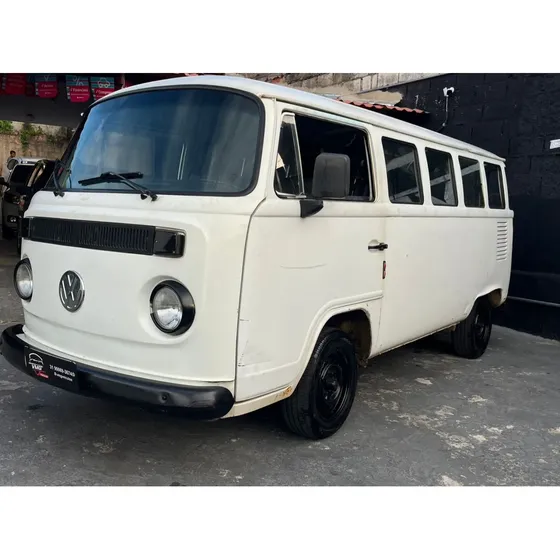 Volkswagen Kombi 1.6 Mi Carat 8v Gasolina 3p Manual