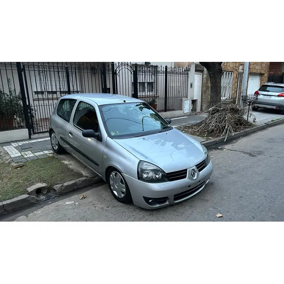 Renault Clio 1.2 Authentique Pack I 75cv