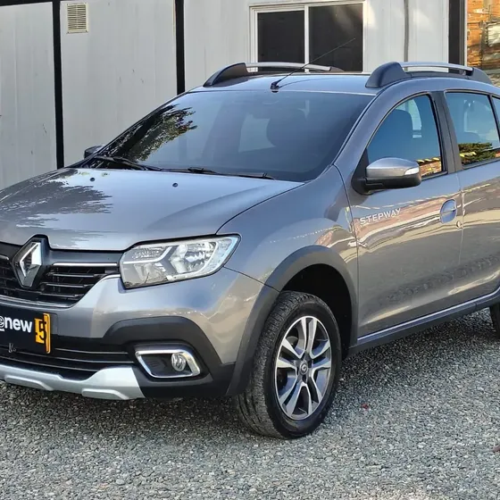 Renault Stepway 2022 1.6 Intense Automática