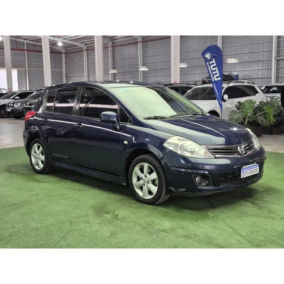 Nissan Tiida 1.8 Tekna