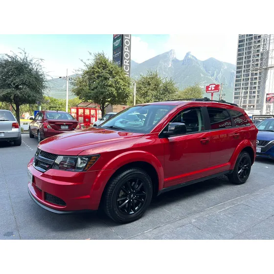 Dodge Journey 2.4 Sxt 7 Pasajeros Lujo At