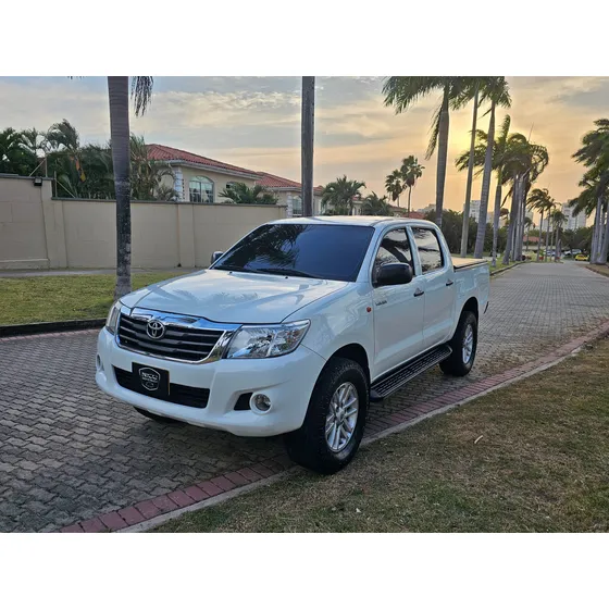 Toyota Hilux 4x2 Cd