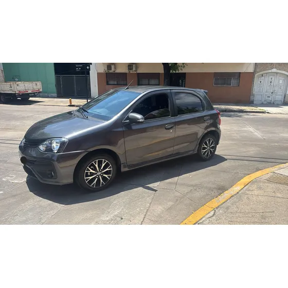 Toyota Etios 1.5 Xls