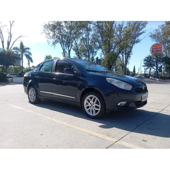 Fiat Grand Siena Essence 1.6 16v