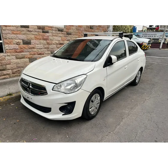 Dodge Attitude 1.2 Se Mt