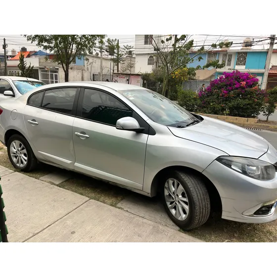 Renault Fluence 2.0 Expression Mt