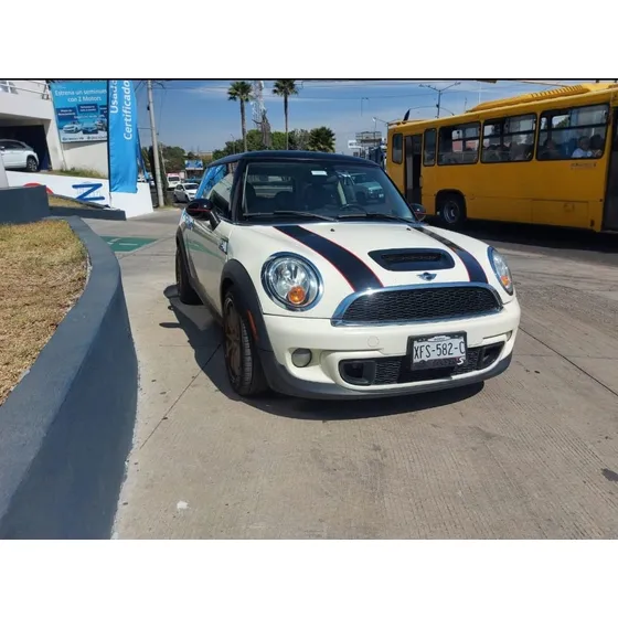 Mini Cooper S 1.6 Salt Mt