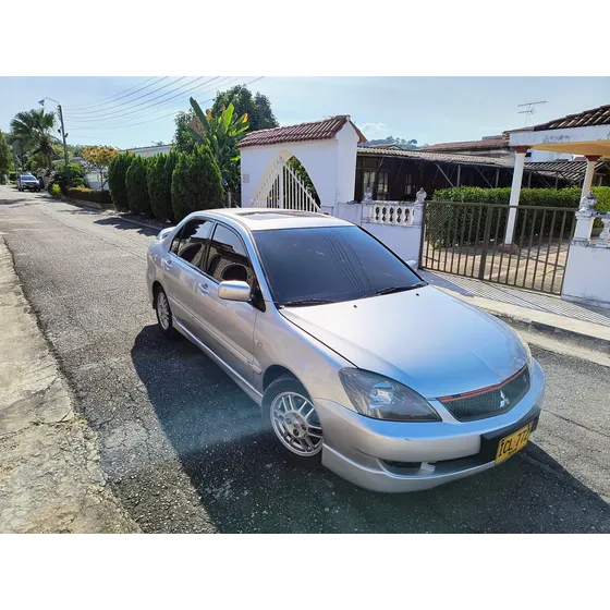 Mitsubishi Lancer 2.0 Ralliart