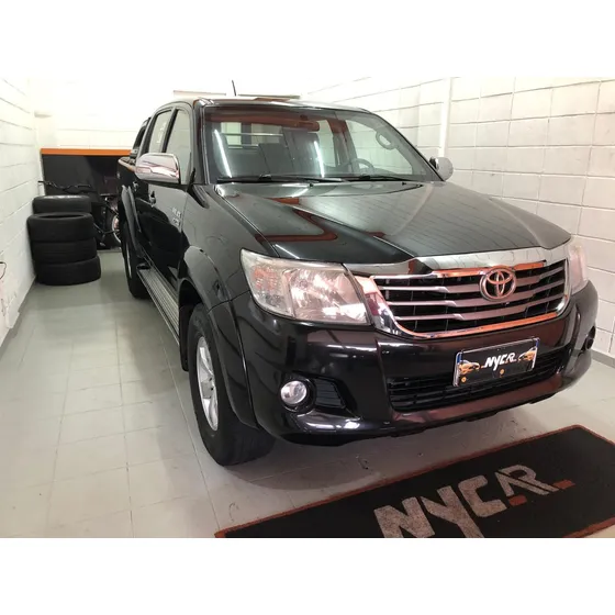Toyota Hilux 2.7 Srv Cab. Dupla 4x4 Flex Aut. 4p