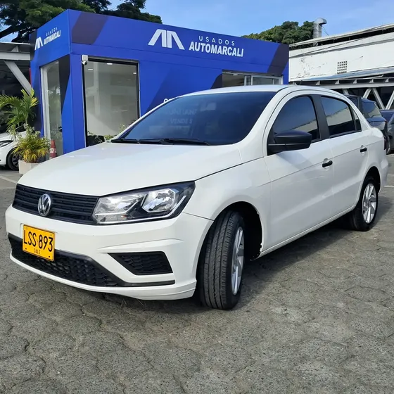 Volkswagen Voyage 2023 1.6 Comfortline At